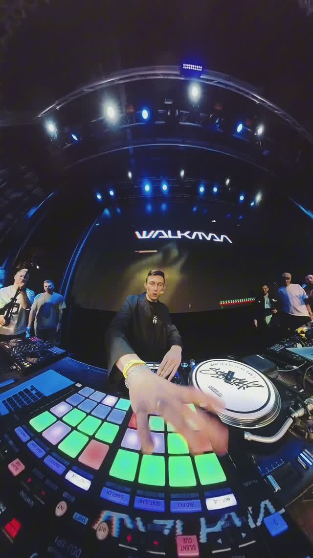 Walkman DJ Live at WORK DJ BATTLE