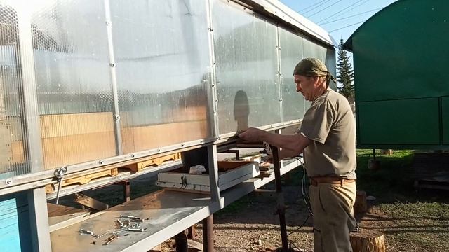 павильон для пчёлок.