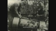 Советские ремонтники танков