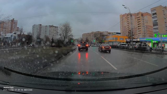 Neoline Flash 2K Wi-Fi - пример дневной съемки