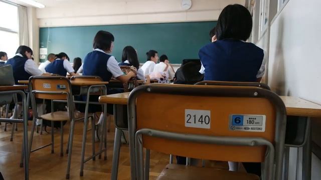 Gateway to the world A1+ unit 2 Great Learners Great Thinkers Japanese high school