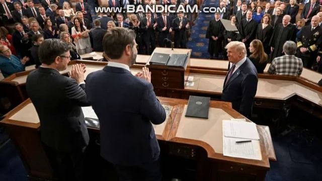 CNN узнал о переговорах США и Украины перед выступлением Трампа в конгрессе