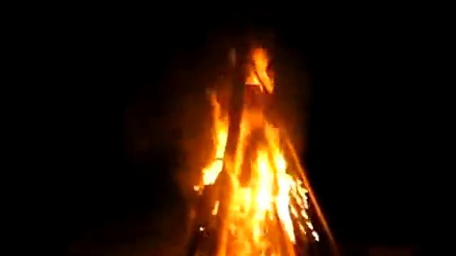 Розжиг костра. дубль 1