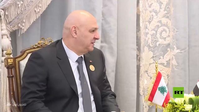 أحمد الشرع يلتقي جوزيف عون على هامش القمة العربية بالقاهرة في أول اجتماع غير رسمي بينهما