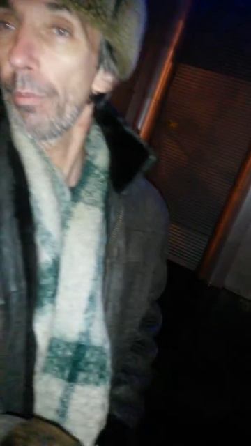 Чудик решил продать дублёнку