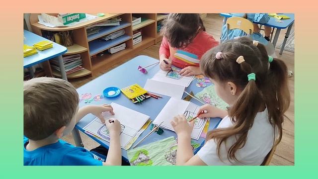 Открытка к 8 марта мамам