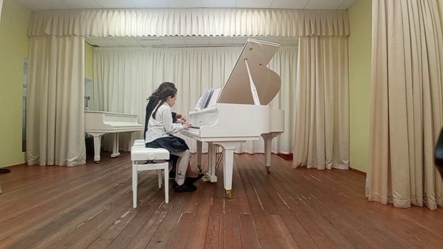 Михальцова Нина.Э.Григ"Юмореска".