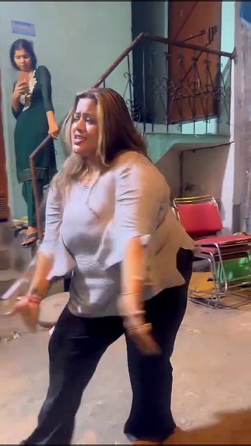 Housewife And Young Boy's Amazing Dance Competition