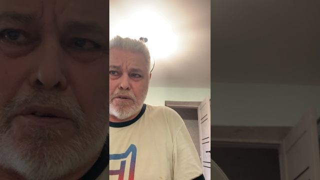 Не выходи из комнаты-1