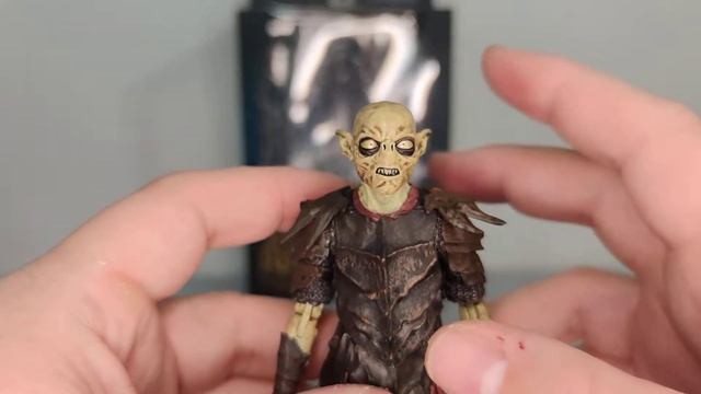 The Lord of the Rings Diamond select Moria Ork Figure Review Series 3 Sauron Build a Figure.