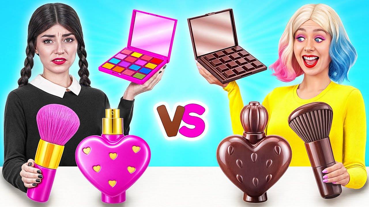 Челлендж. Шоколадная Еда vs Настоящая еда с Уэнсдей Аддамс