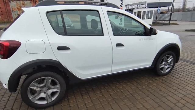Sandero Stepway, 09 TCE, 2017
