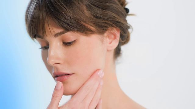 Увлажнение на максимум: Гиалуроновая маска для лица LIBREDERM