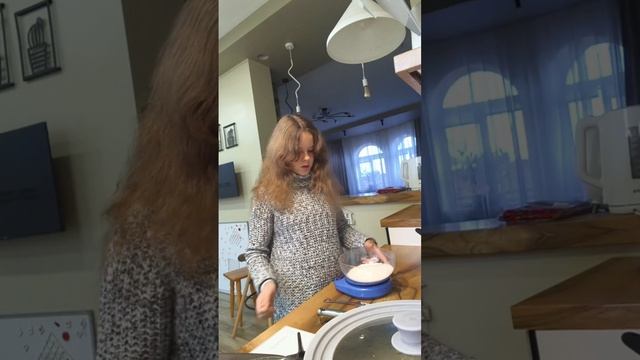 приготовила САХАРНЫЕ СОТЫ!