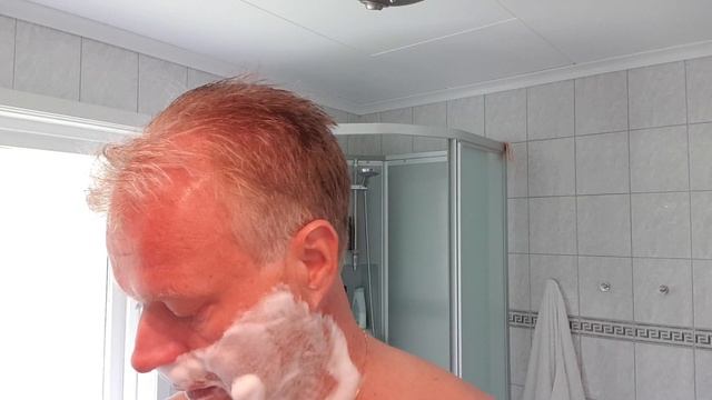 Gillette Nacet and Vintage Life's-Amalfi Shaving Soap Review