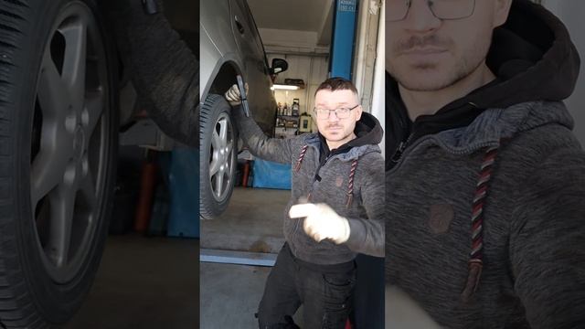 осмотр автомобиля в Берлине