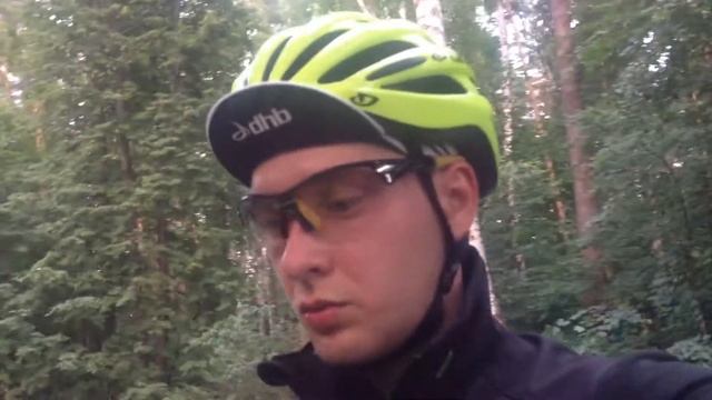 Не парься,купи велоодежду.