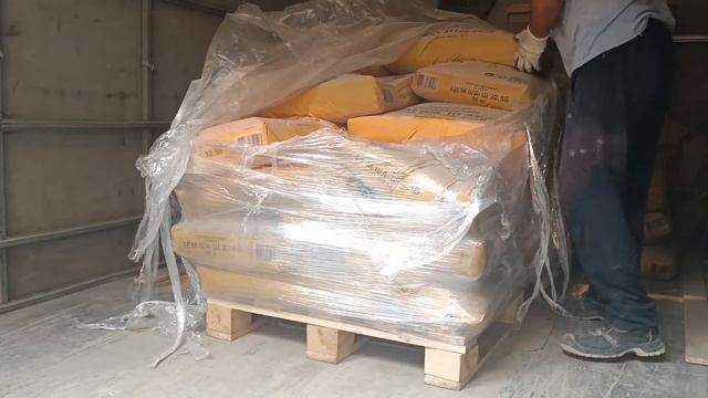 цемент искитимский купить в Новосибирске и разгрузить. 8(903)901-69-21.