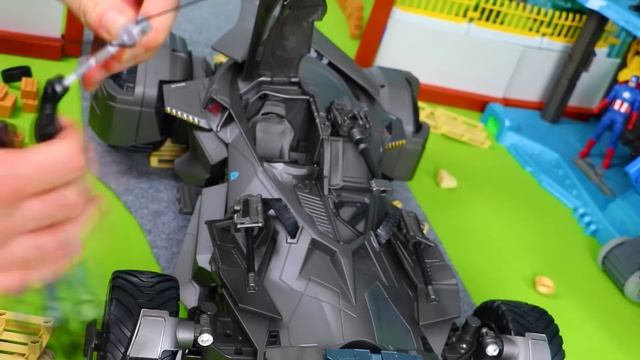 Игрушки для детей: пожарная машина и самолет
