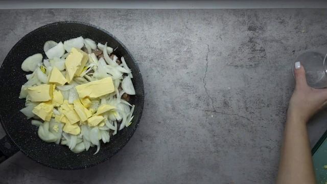 Мой любимый рецепт приготовления тушеной говядины. Мясо рассыпается и тает!