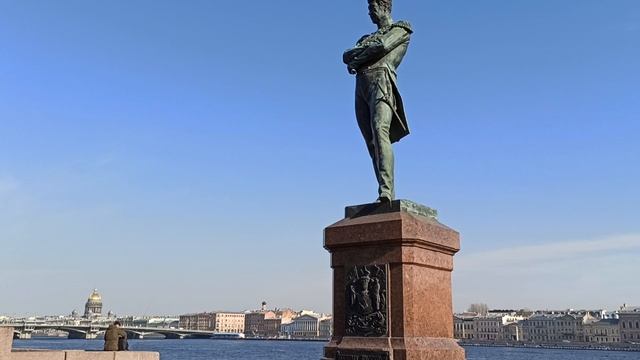 Крузенштерн на Неве!