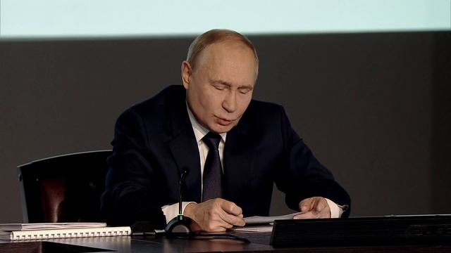 Владимир Путин предостерег МВД от расхлябанности во время СВО