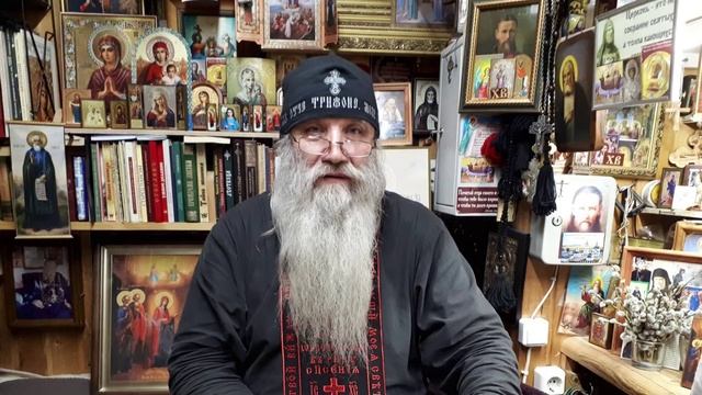 Почему надо ребенка держать на руках.