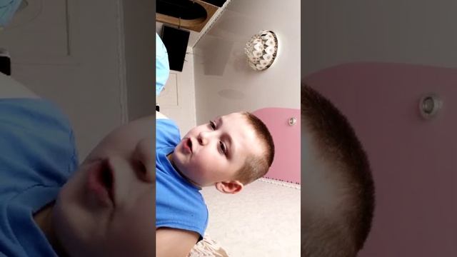 сидим с Аней