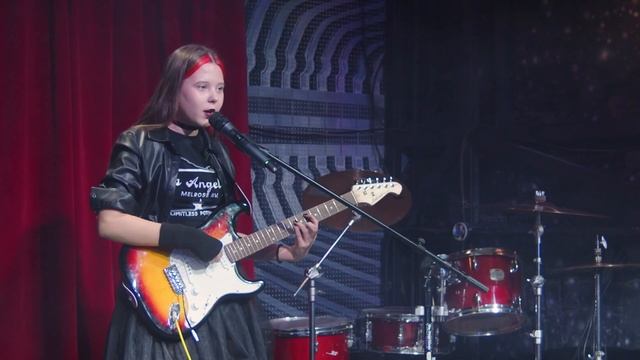 звезда родилась