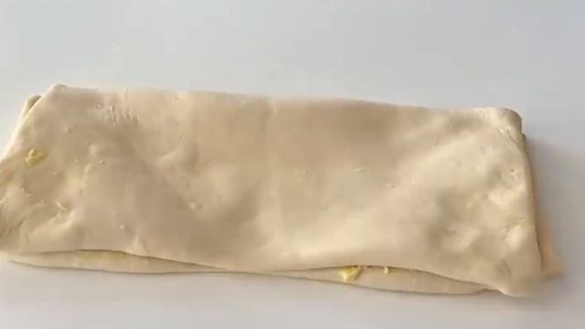 Секретные слои от мастера: бурек с сыром за 5 шагов! 🥐🧀