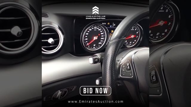 Mercedes E 200 in auction