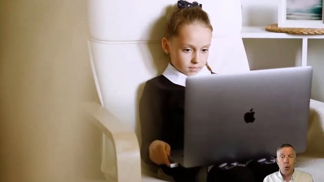 Teaching in the 4th EdTech Revolution - Journey to e-Education Island