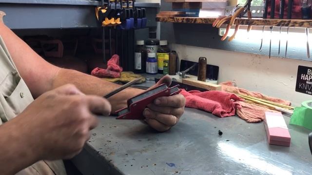 How to magnetize a screwdriver