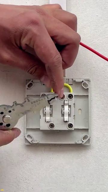 Расключение 2х клавишного выключателя