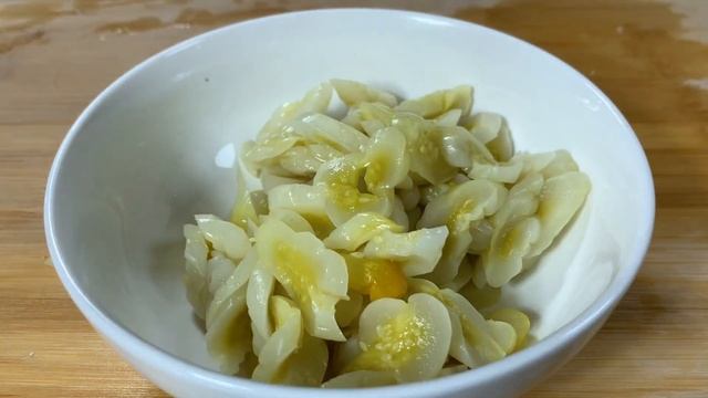 廣東黃瓜皮的超好吃做法，清脆爽口又下飯，我家一周吃5遍都不膩【天天相見廚房阿鵬哥】#黃瓜皮料理，#黃瓜皮食譜，#黃瓜皮做法，#food，#黃瓜皮炒肉的做法，Cucumber Peel #Recipe