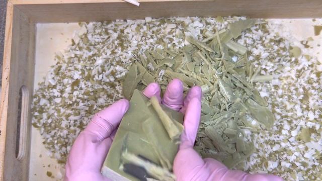 ASMR soap cutting dry Duru olive soap #soap #drysoap #asmrsoap #soapcutting #asmr #durusoap