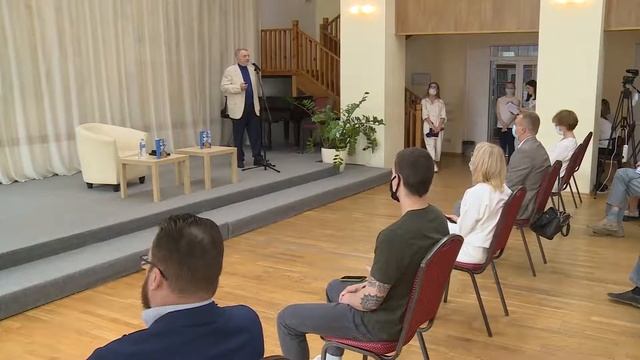 Почетный чекист Виктор Порядин презентовал книгу «Исповедь генерала-контрразведки