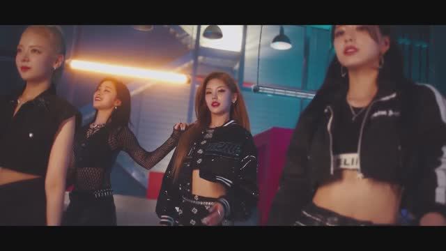 ITZY-CAKE