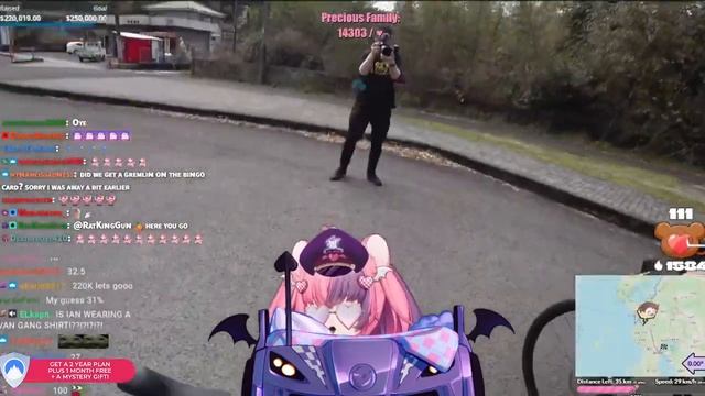 Ironmouse sings Salsa Picante - La Quiero A Morir on CDawgVA IRL charity stream