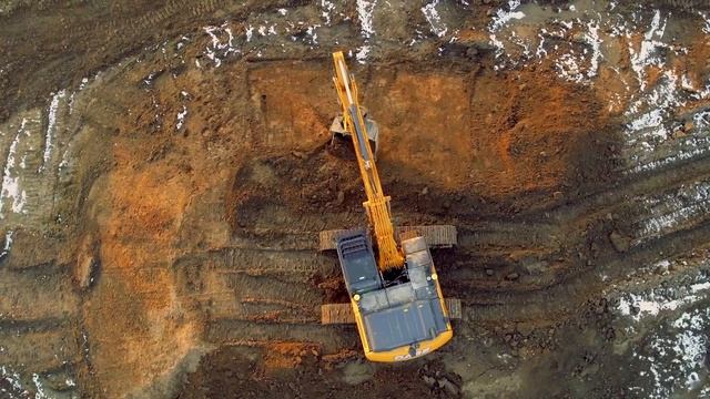 Leica Geosystems Automatic tilt control on engcon tiltrotators