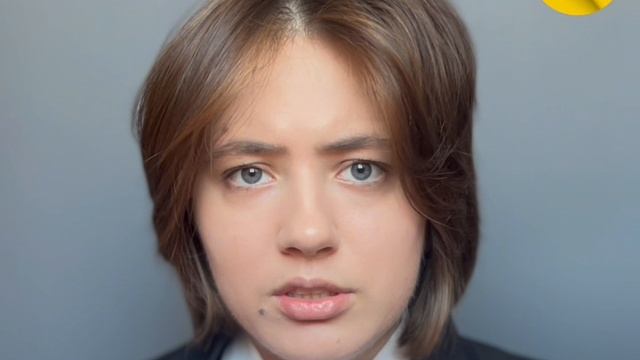 Екатерина Сурова. Визитка на немецком, французском и английском