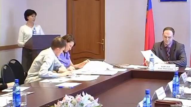 Предоставление грантов в размере до 300 тысяч рублей
