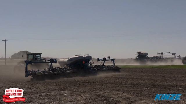 Kinze Planters at Apple Farm Service