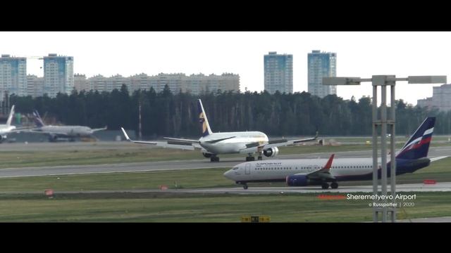 Боинг 767-300  МИАТ - Монгольские авиалинии в Шереметьево. Вечерняя посадка.