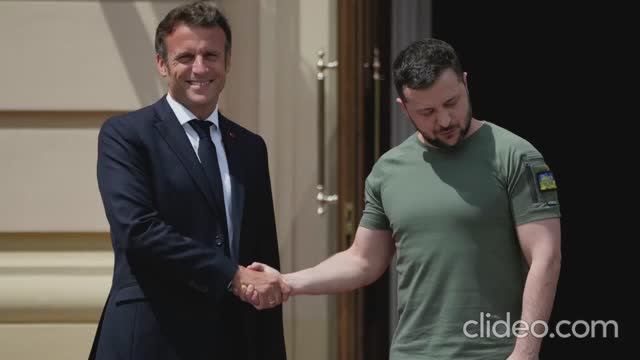 Заявления Макрона ...