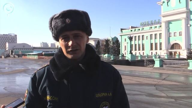 Специалисты МЧС провели дезинфекцию привокзальной площади и перронов железнодорожного вокзала
