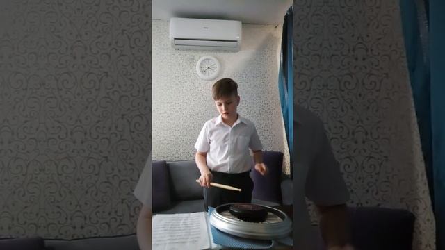 Пресса для малого барабана Мяч исполняет Третьяков Влад 3класс ДМШ им. Н. С. Голованова г.  Москва