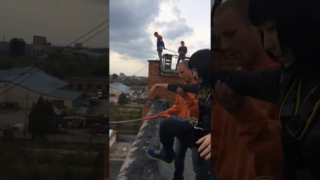 Роупджампинг прыжки. Fly rope jumping flyropejumping