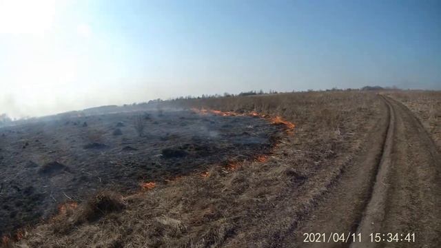 Пожар. Возгорание сухой травы в 909 квартале.
