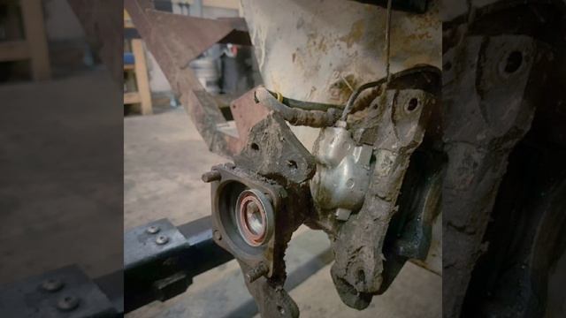 Гусеничный вездеход,замена ступиц,Т.О.